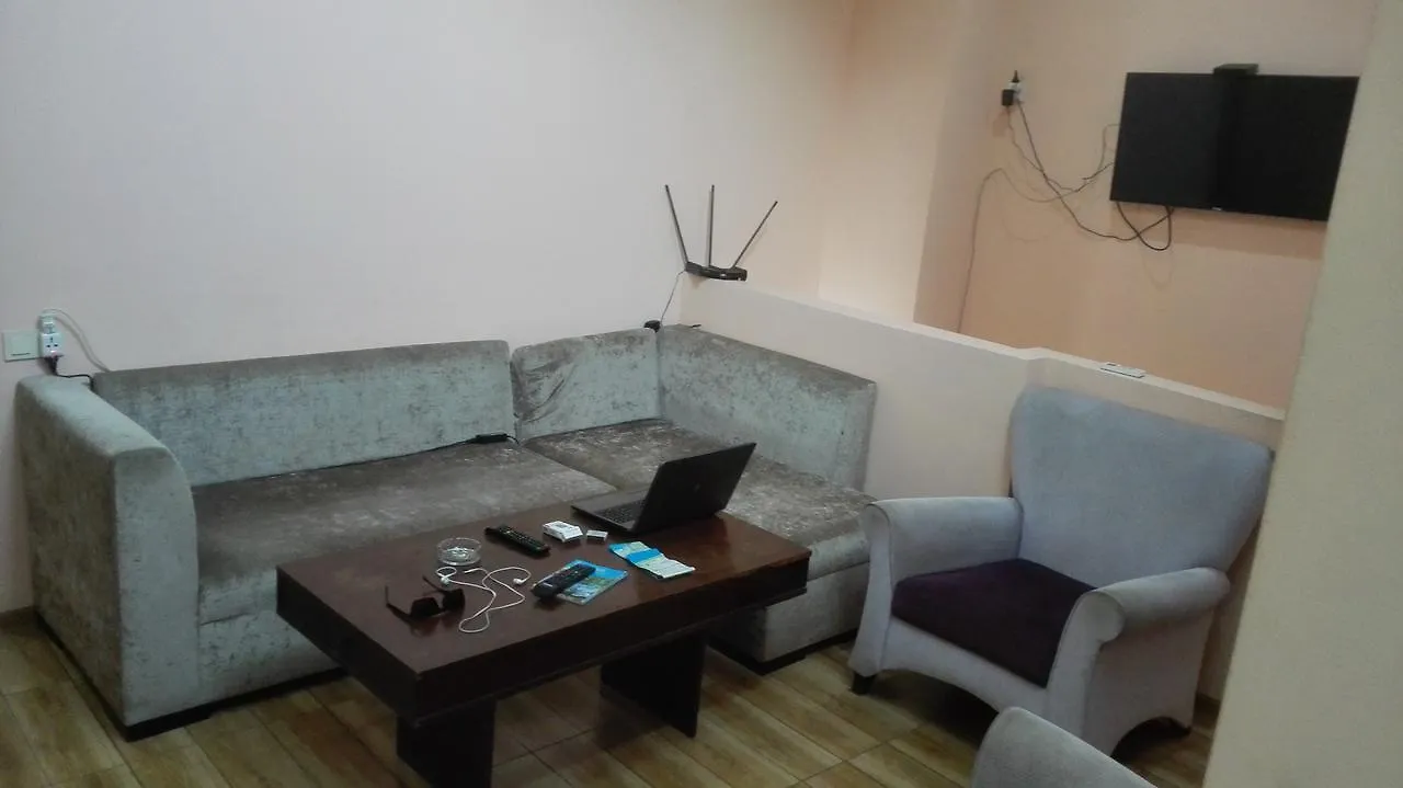 Hostel Everyday Lux Batumi